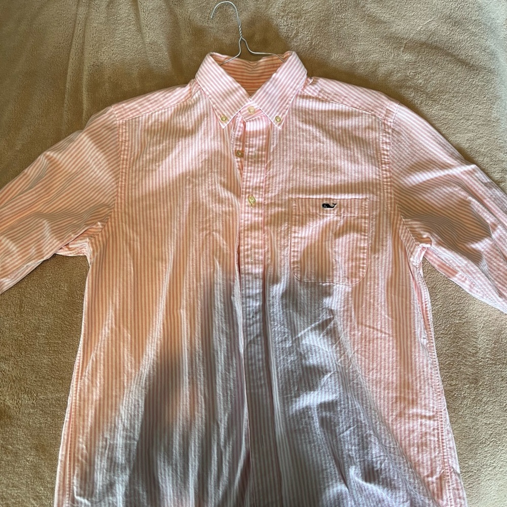Vineyard Vines button down dress shirt